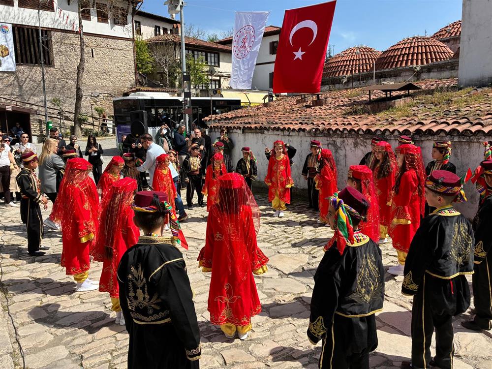 WhatsApp Image 2026-04-22 at 10.00.31  1 .jpeg